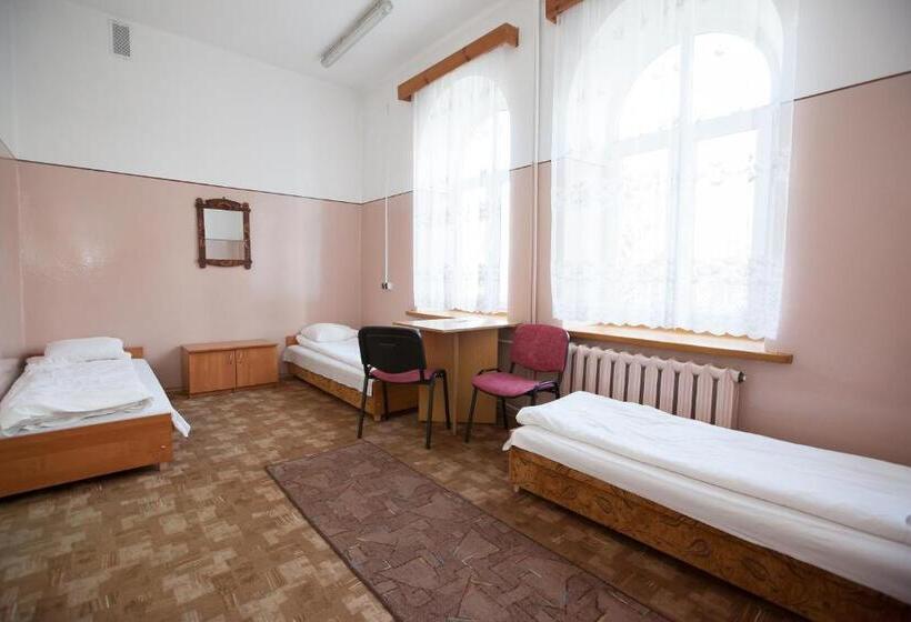 Кровать в Общей Комнате, Schronisko Młodzieżowe Ptsm Matecznik