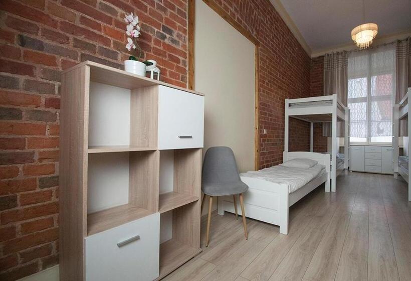 Семейный Номер, Vanilla Hostel Wrocław