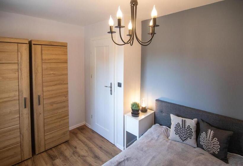 Апартаменты 1 Спальня с Террасой, 5 Wierchów Apartamenty