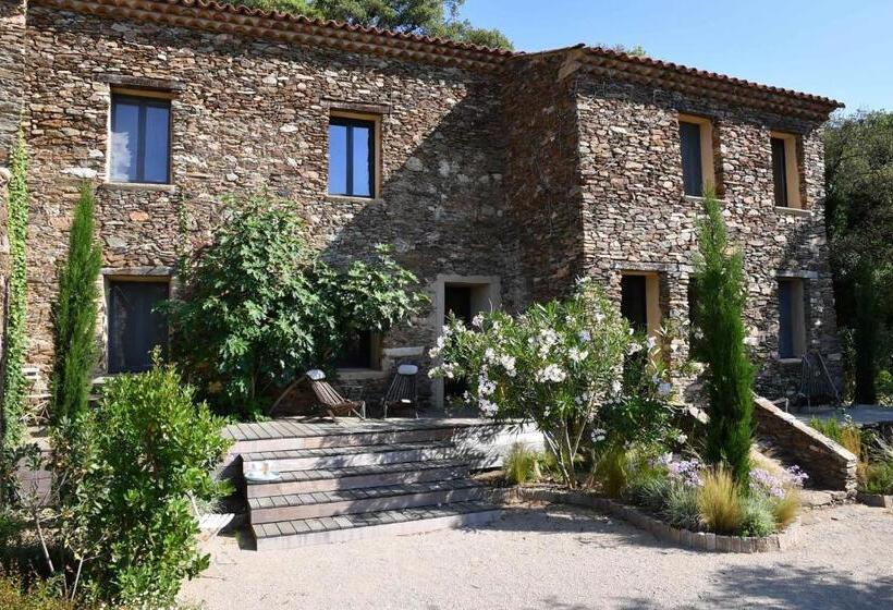 سوئیت جونیور با تراس, Chambres D Hôtes Le Pontillaou