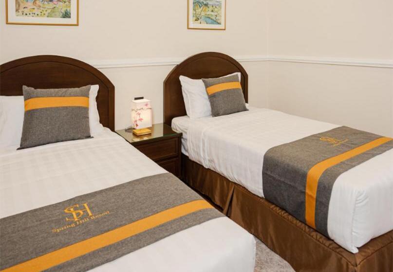 استودیو خانوادگی, Springhill Resort