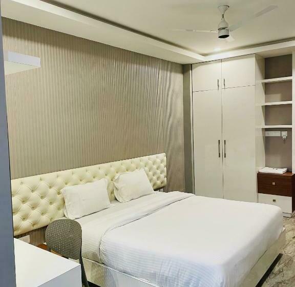 디럭스 룸, Barkah Inn