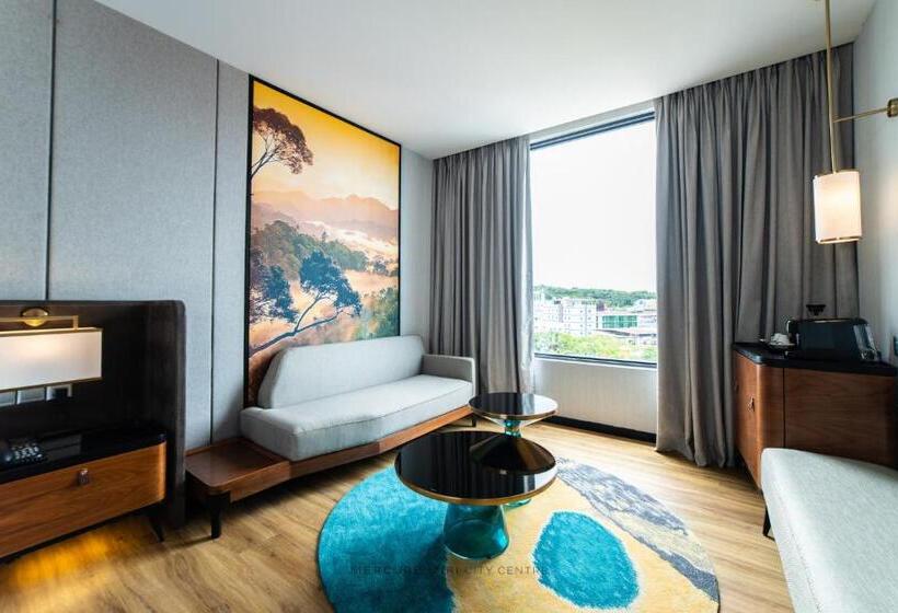 주니어 스위트 킹사이즈 침대, Mercure Miri City Centre