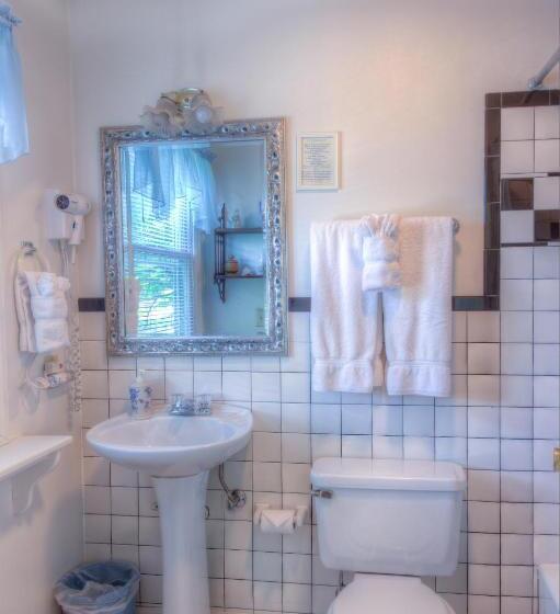 Quarto Estandar Cama King, Blue Mountain Mist Country Inn