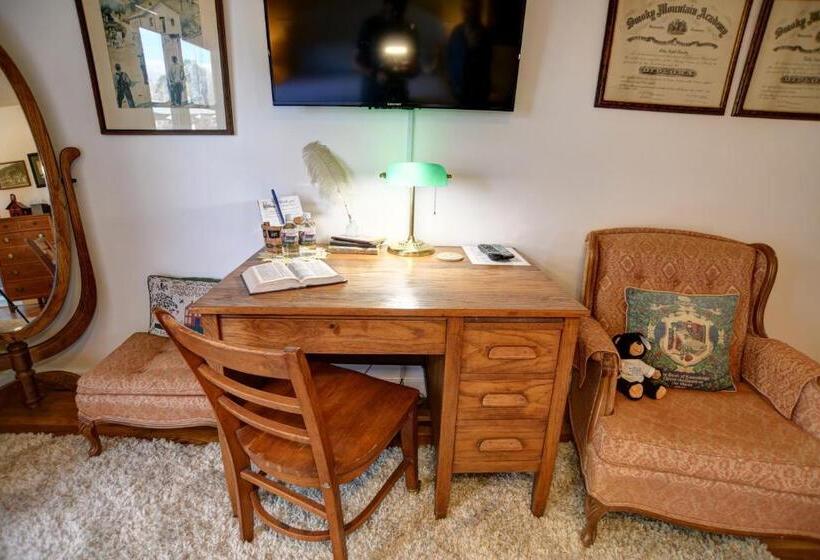 Quarto Estandar, Blue Mountain Mist Country Inn