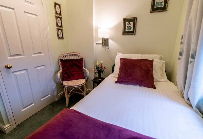 اتاق استاندارد یک نفره, Homelands Guest House