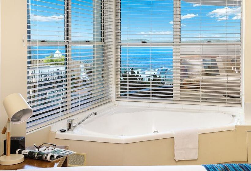 2침실 디럭스 아파트 바다 전망, Watermark Resort Caloundra