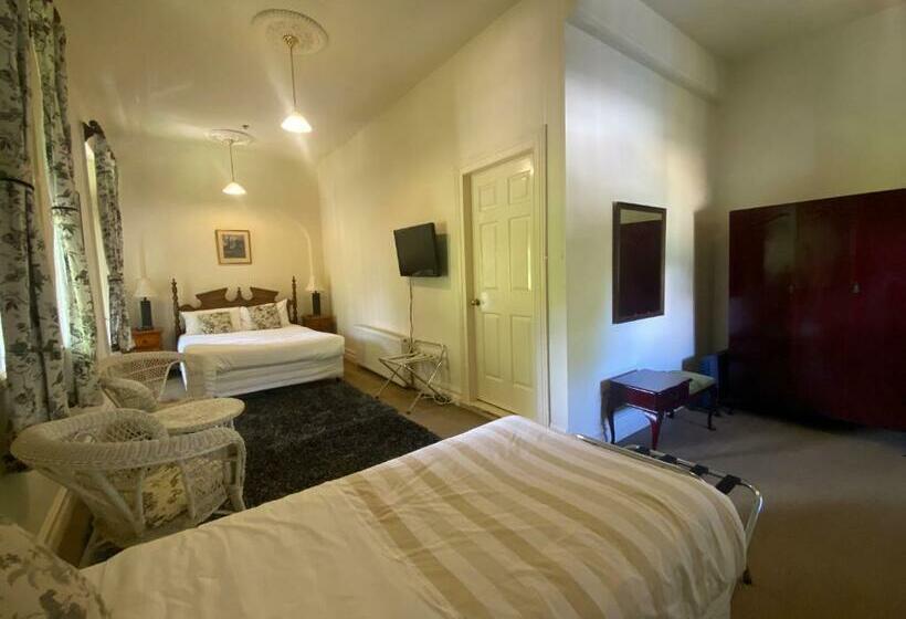 Семейный Номер Deluxe, Leura House