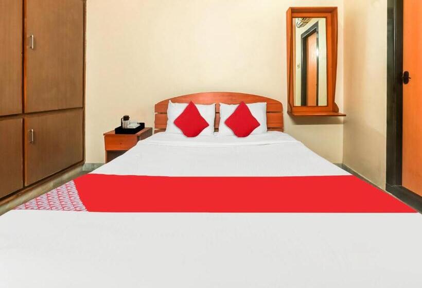Номер Стандарт, Oyo Flagship 80564 The Central Guest House
