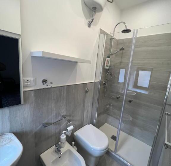 Четырехместный Номер Deluxe, Lb Home