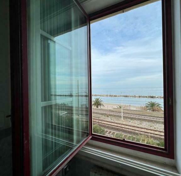 Triple Room Sea View, Dimora Villa Ricci