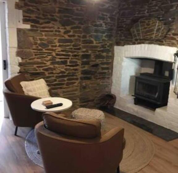 스탠다드 룸 킹사이즈 침대, Randell Cottage   Adelaide Hills   Cosy Rustic Hideaway