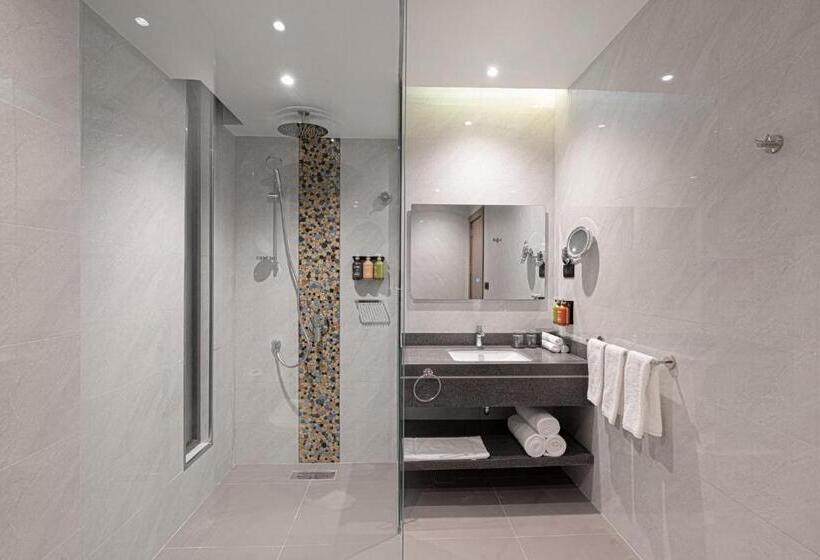 اتاق لوکس, Holiday Inn Riyadh The Business District, An Ihg