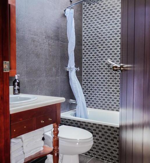 Номер Стандарт Трехместный, Uzhupud Garden Hotel & Lodge
