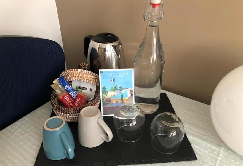 Номер Стандарт Трехместный, Chambre Et Petit Déjeuner à Collonges Au Mont D Or