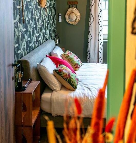 Номер Deluxe, The Newport Lodge   Incl 3h Wellness & Use Ebikes & Breakfast