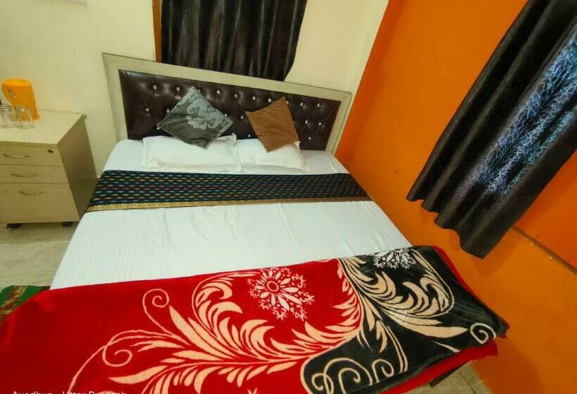Номер Deluxe, Shri Ram Bhavan