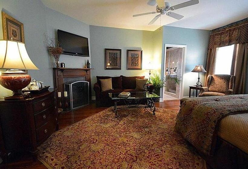 Номер Стандарт с Балконом, The Kenwood Inn Oldest Bed And Breakfast, St Augustine Historic District