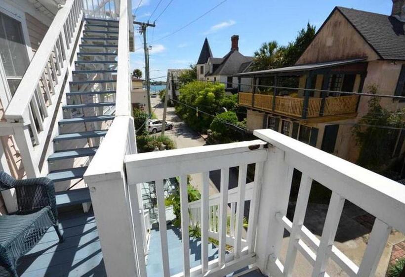 Стандартный Номер Кровать Кинг, The Kenwood Inn Oldest Bed And Breakfast, St Augustine Historic District