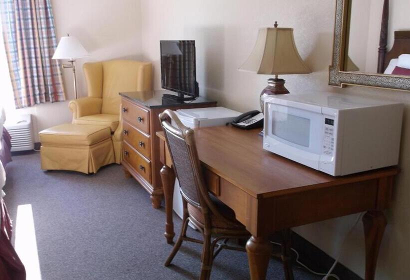 스탠다드 스튜디오 더블 침대, Days Inn & Suites By Wyndham Lake Okeechobee