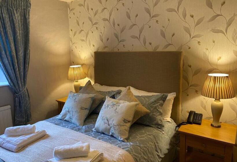 Номер Deluxe, The Royal Oak Inn