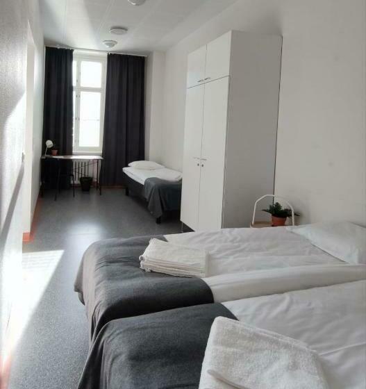 트리플 클래식 룸, Hostel Bjorkenheim