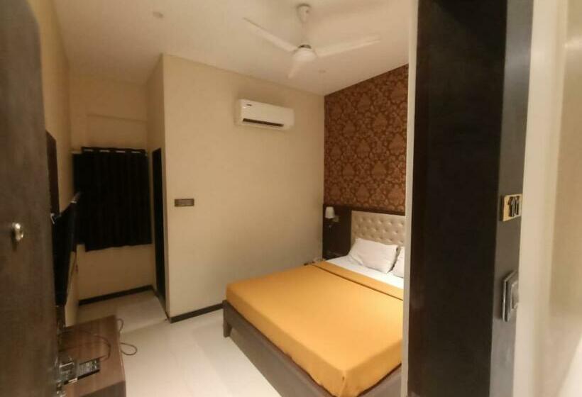 Номер Стандарт, Shubham Inn
