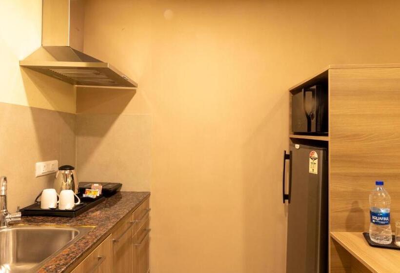 Люкс 2 Спальни, Starlit Suites Tirupati