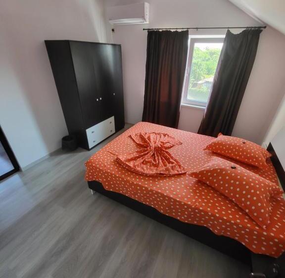 Люкс 2 Спальни, Vila Dana