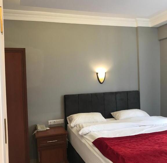 سوییت جونیور, Hancilar Otel