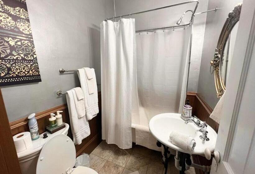 Standard room with outdoor bath, 1001 Nights Historic Bed And Breakfast Adults Only