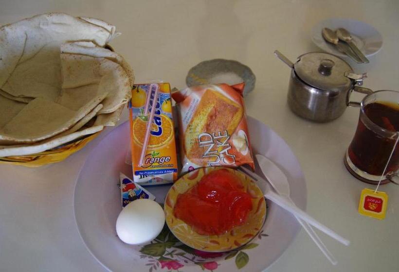 اتاق استاندارد, Sun Rise Hotel & Hostel & Tours