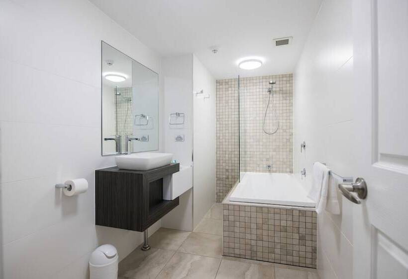 آپارتمان 3 خوابه, La Grande Apartments