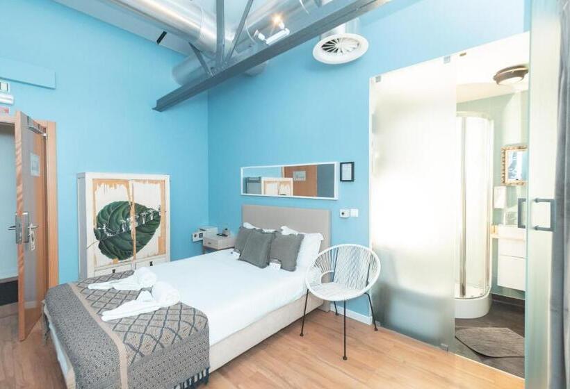 Standard Room, Lisbon Destination Hostel
