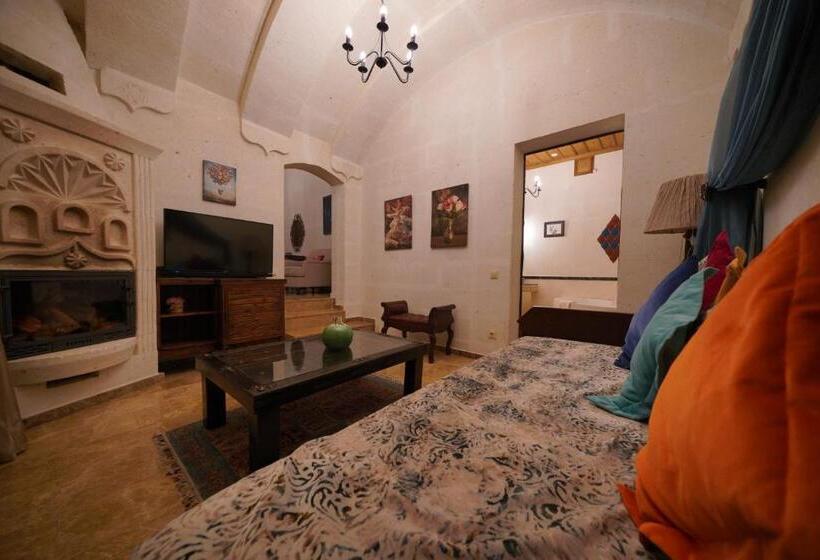 스위트 킹사이즈 침대, Mira Cappadocia