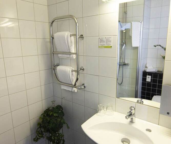 اتاق استاندارد یک نفره, City Central Hotel örebro By First Hotels