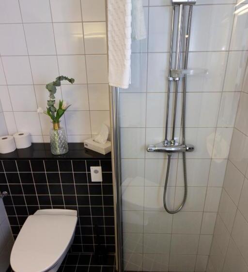 اتاق استاندارد چهار تخته, City Central Hotel örebro By First Hotels