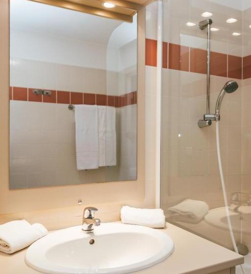 Апартаменты 1 Спальня, Terres De France   Appart Hotel Le Splendid