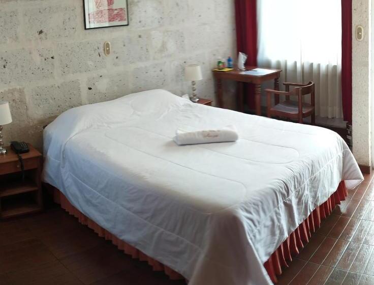 标准间, La Casa De Margott