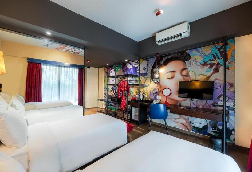 استودیوی استاندارد, Viva Dash Hotel Seminyak