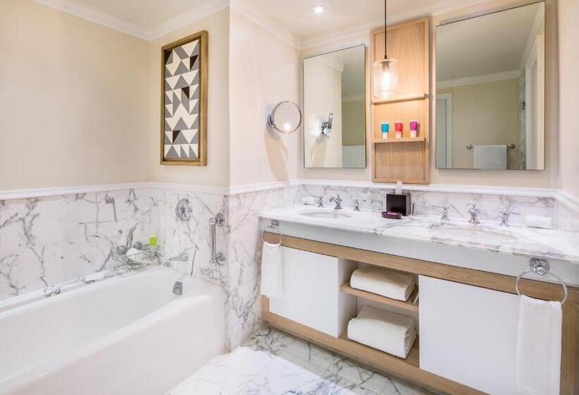اتاق کلاب, Hyatt Ziva Rose Hall All Inclusive