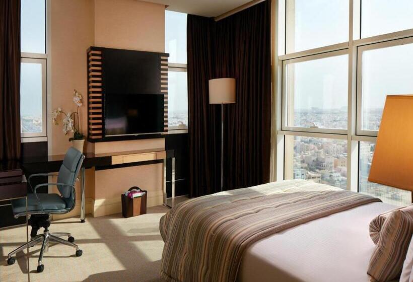 سوئیت کلاب, Millennium Hotel & Convention Centre Kuwait
