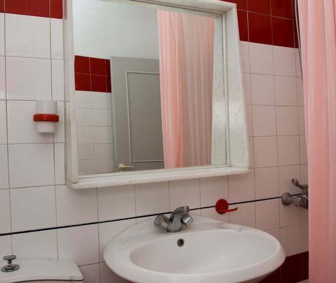 إستوديو قياسى, Kahlua Hotel Apartments