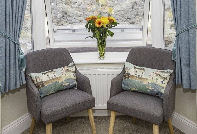 Номер Стандарт, Mariners Guest House