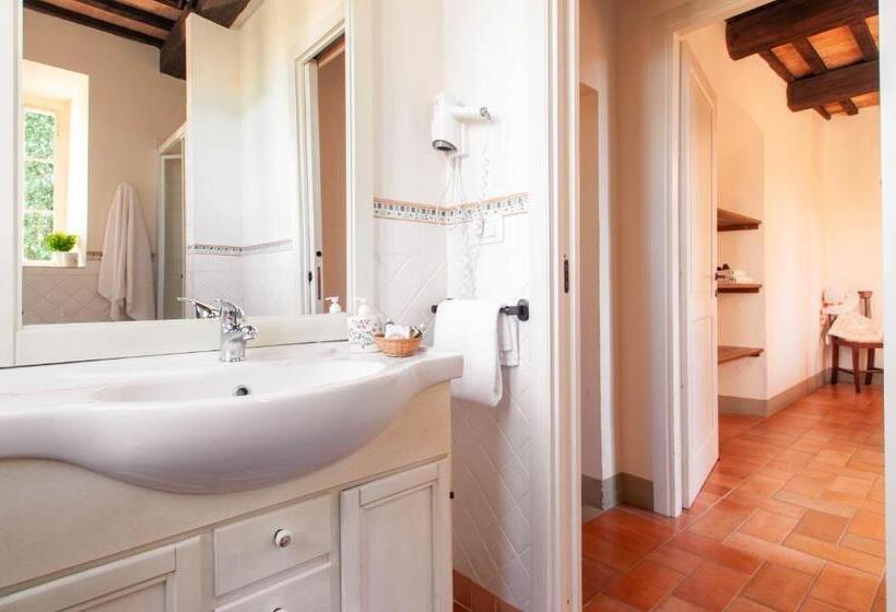 Апартаменты 1 Спальня Вид на Сад, Antica Residenza Montereano