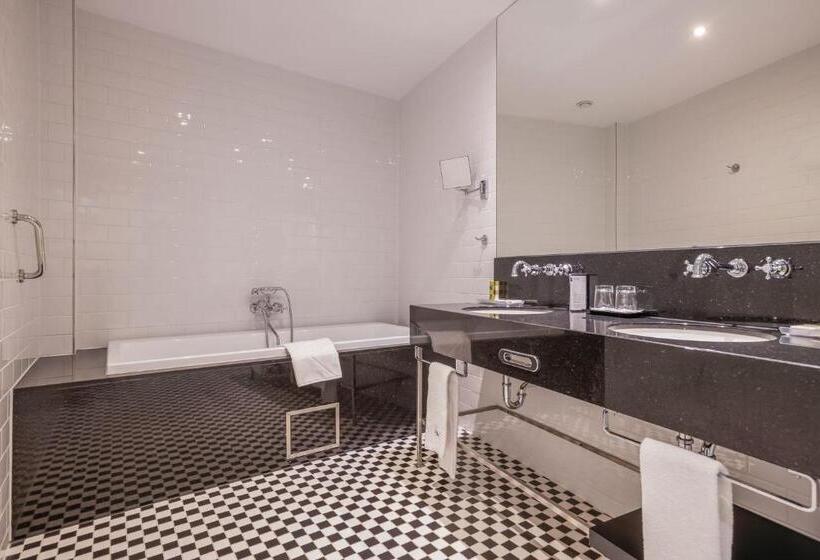 Номер Superior, Eurostars Danube Budapest