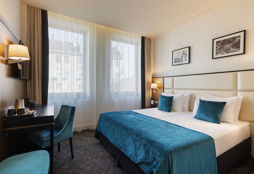 Номер Стандарт, Eurostars Danube Budapest