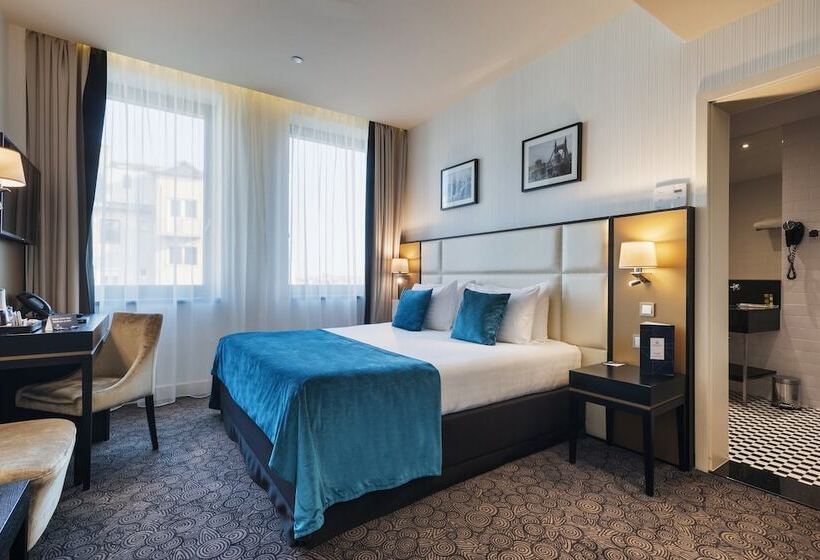Номер Superior, Eurostars Danube Budapest
