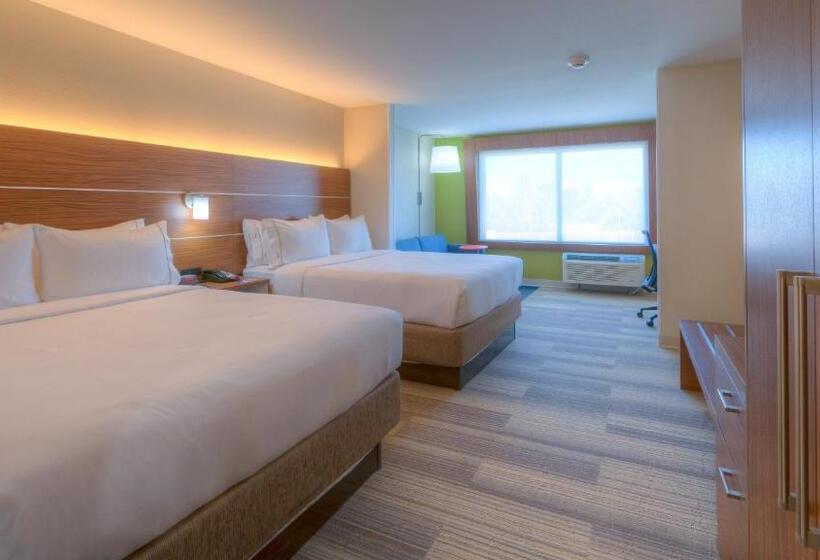 חדר סטנדרט שתי מיטות זוגיות, Holiday Inn Express & Suites Tulsa Midtown, An Ihg