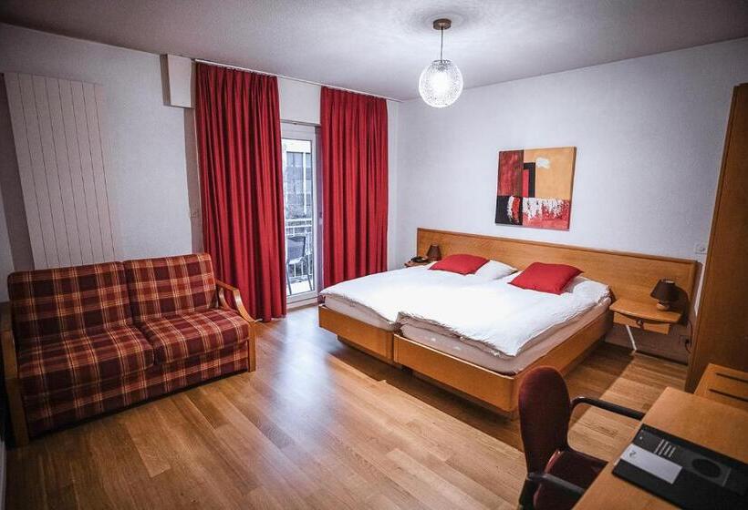 اتاق استاندارد سه نفره, Hôtel Elite